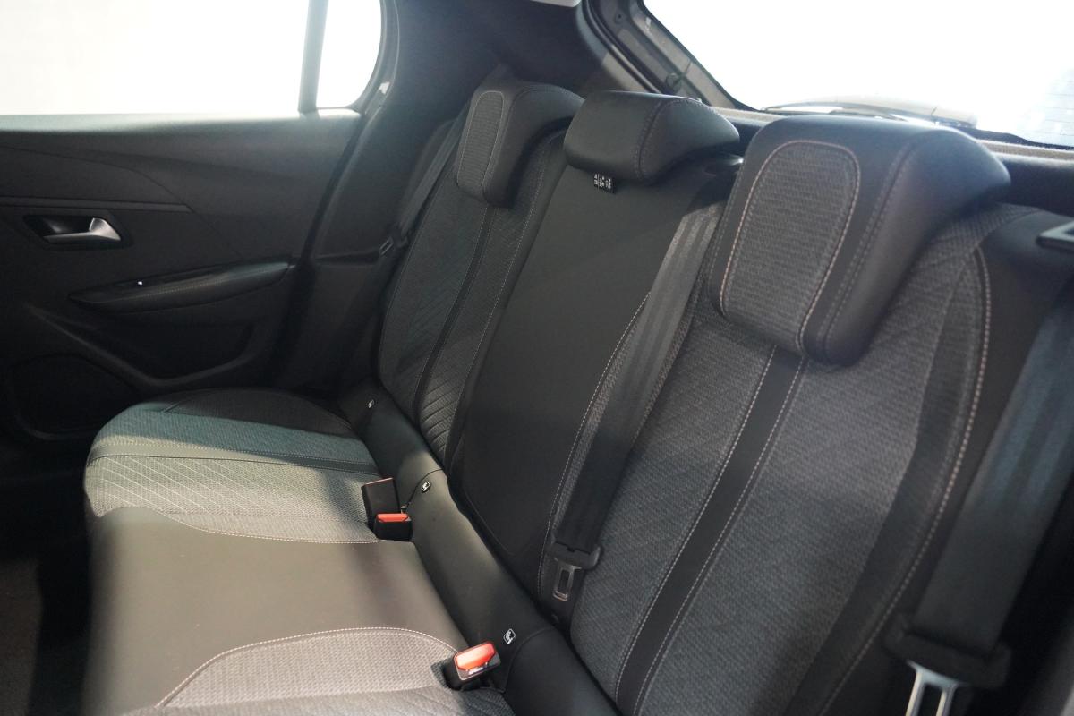peugeot-208-2025-gasolina-1199cc
