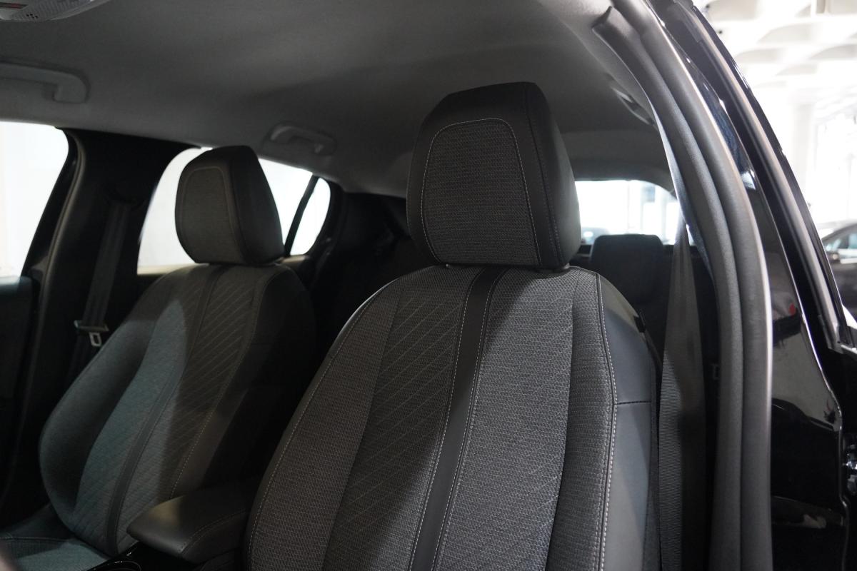 peugeot-208-2025-gasolina-1199cc