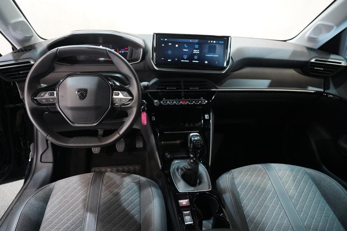 peugeot-208-2025-gasolina-1199cc