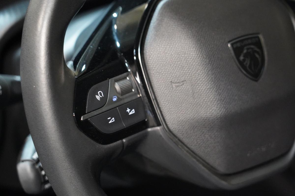 peugeot-208-2025-gasolina-1199cc