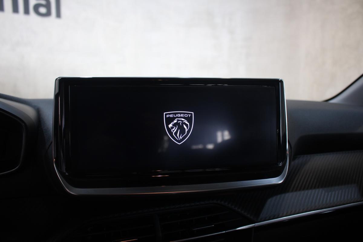 peugeot-208-2025-gasolina-1199cc