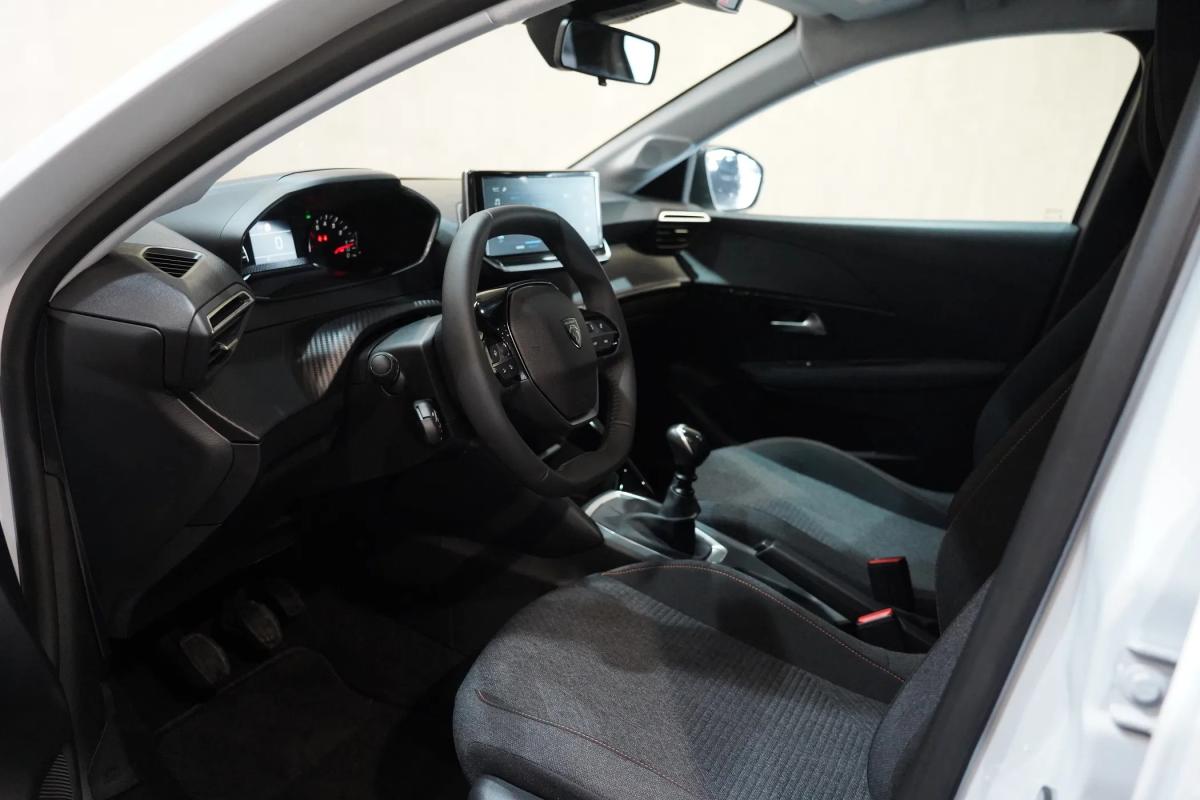 peugeot-208-2026-gasolina-1199cc