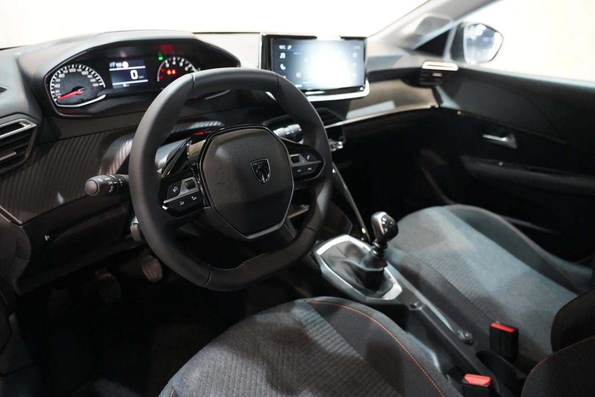 peugeot-208-2026-gasolina-1199cc
