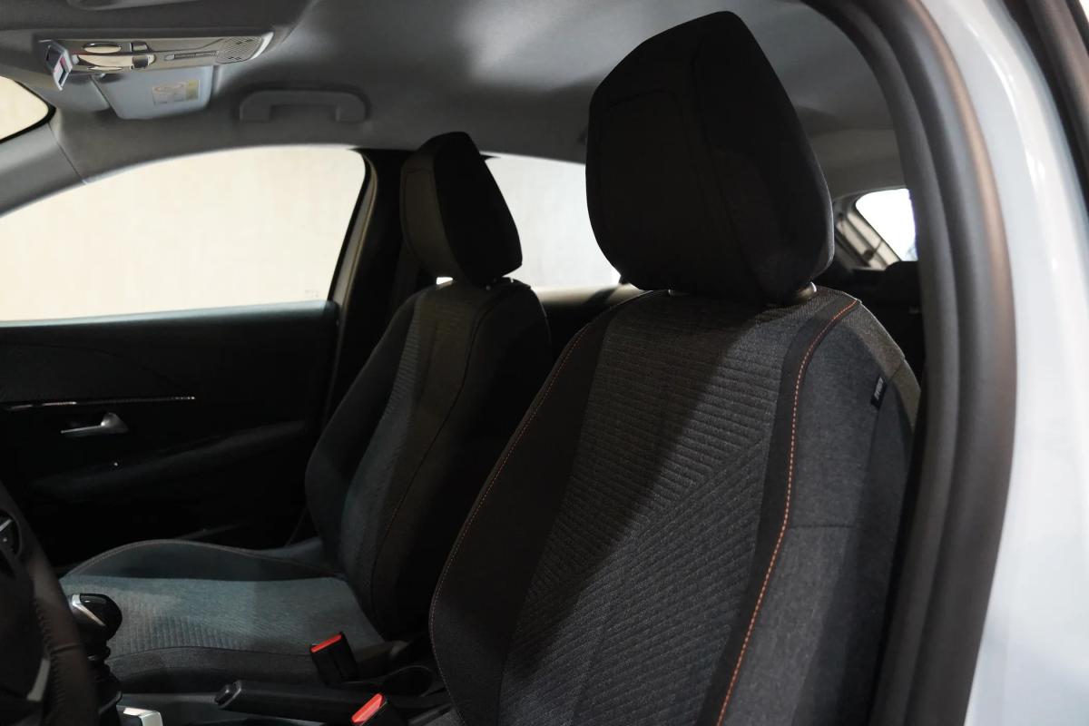 peugeot-208-2026-gasolina-1199cc