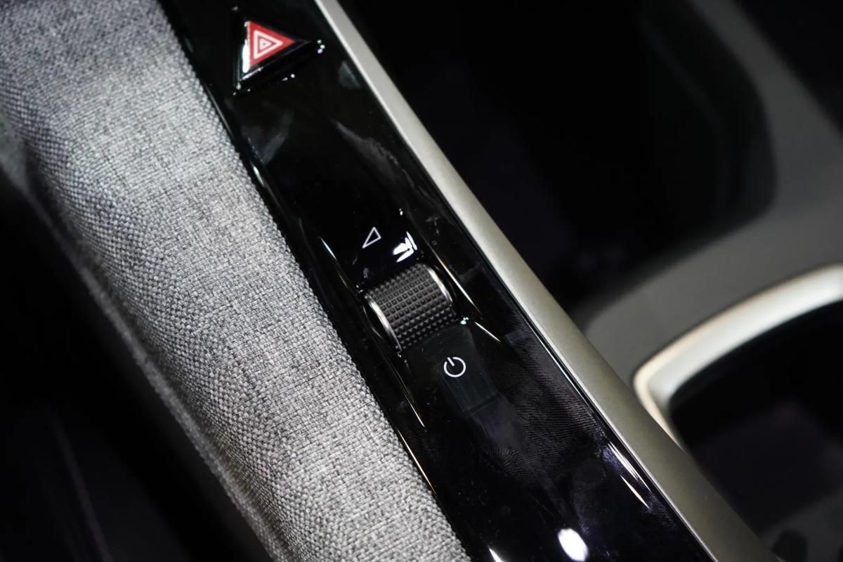 peugeot-3008-2025-hibrido-a-gasolina-1199cc