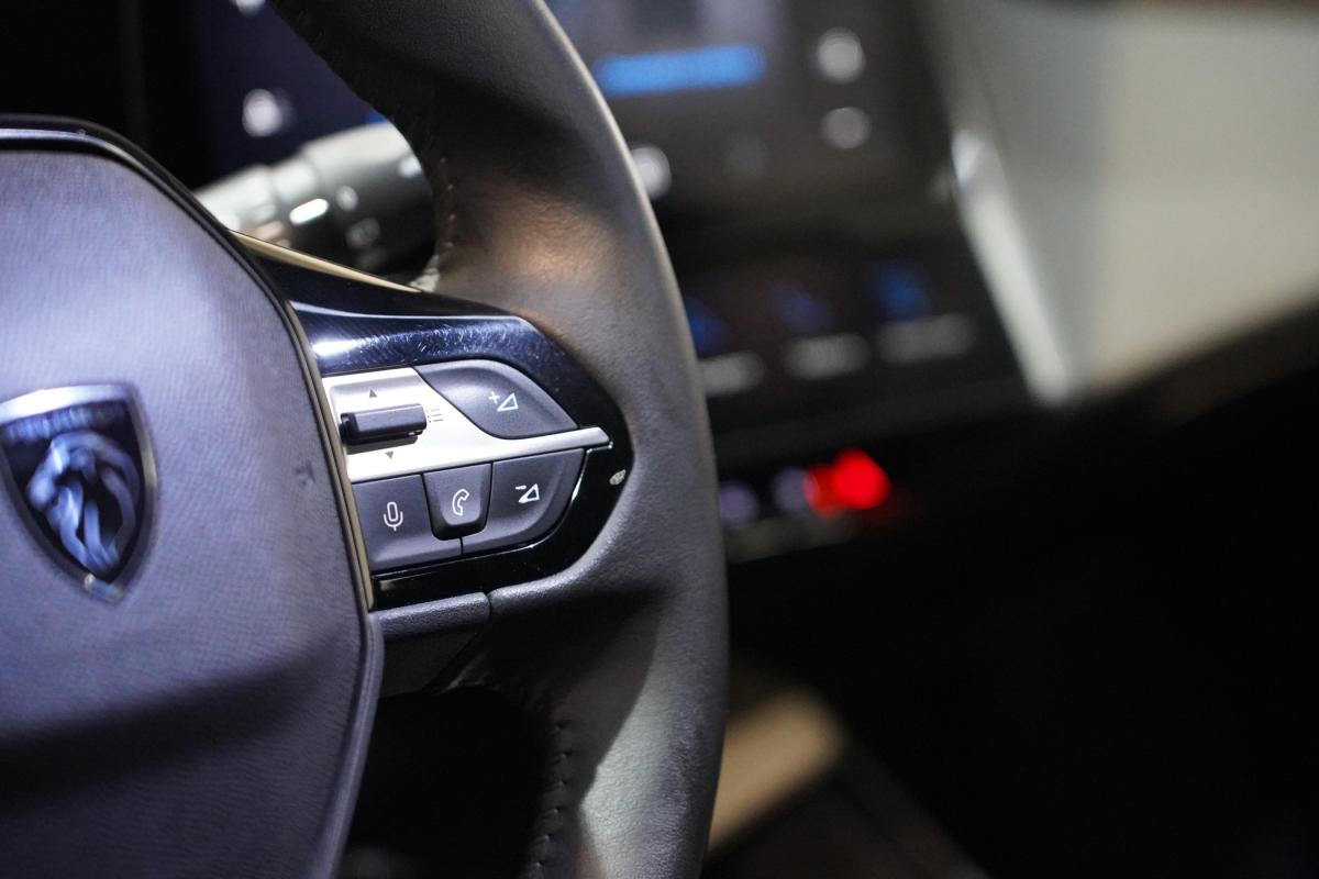 peugeot-e-308-2024-eletrico-0cc