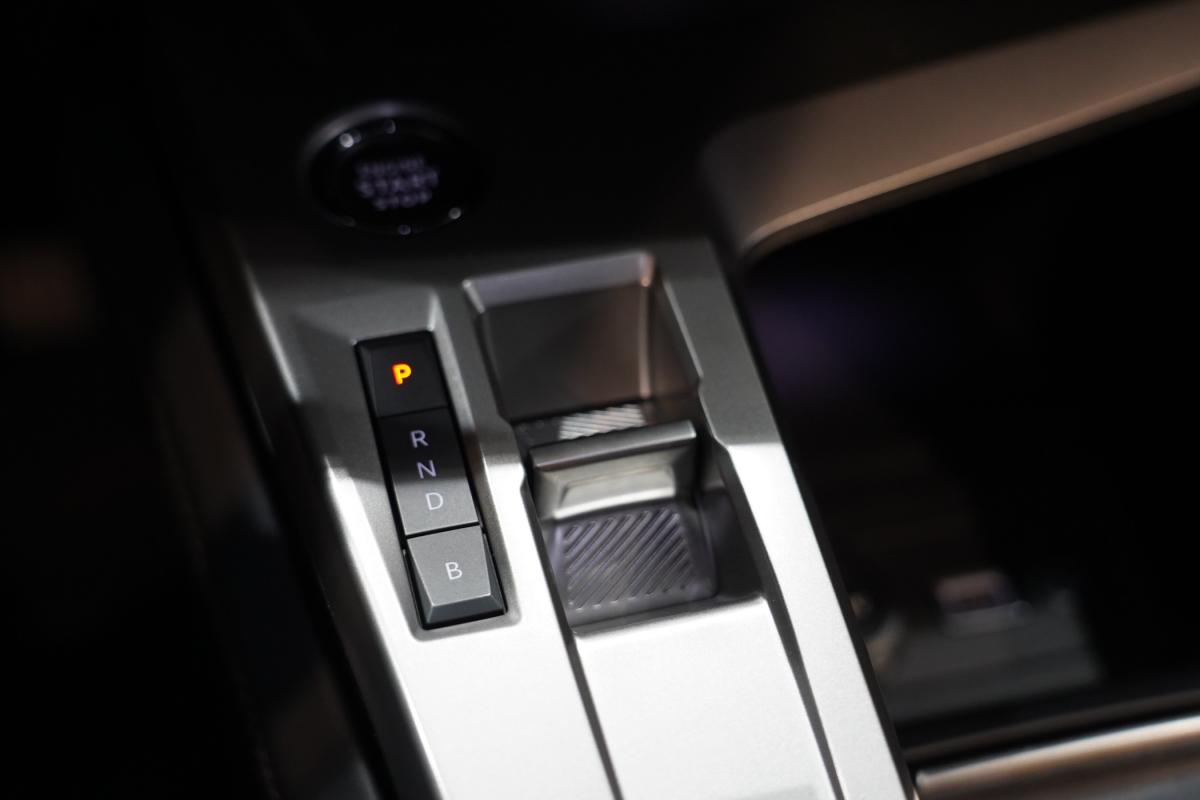 peugeot-e-308-2024-eletrico-0cc
