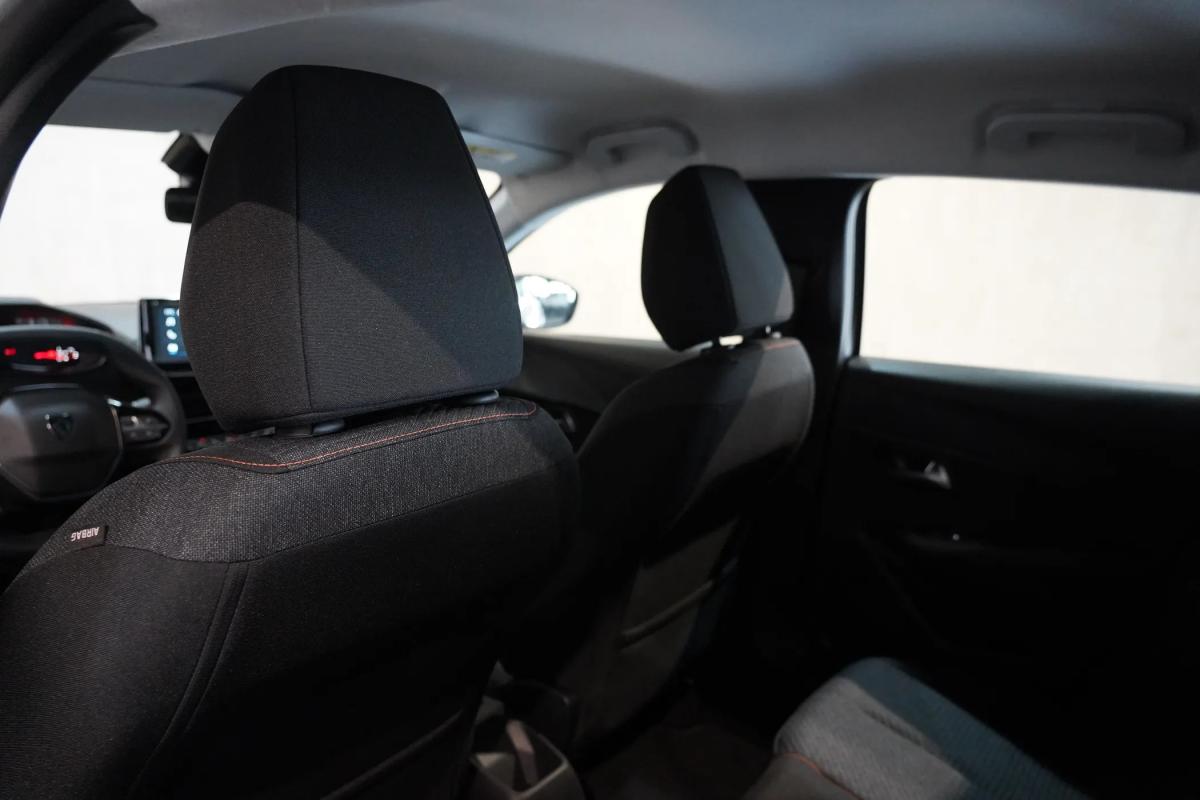 peugeot-208-2025-gasolina-1199cc