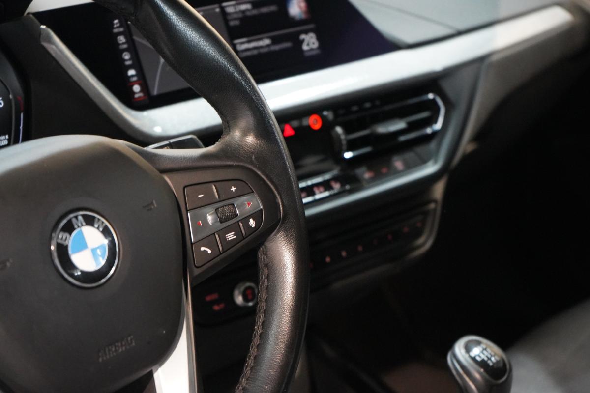 bmw-serie-1-2021-diesel-1496cc