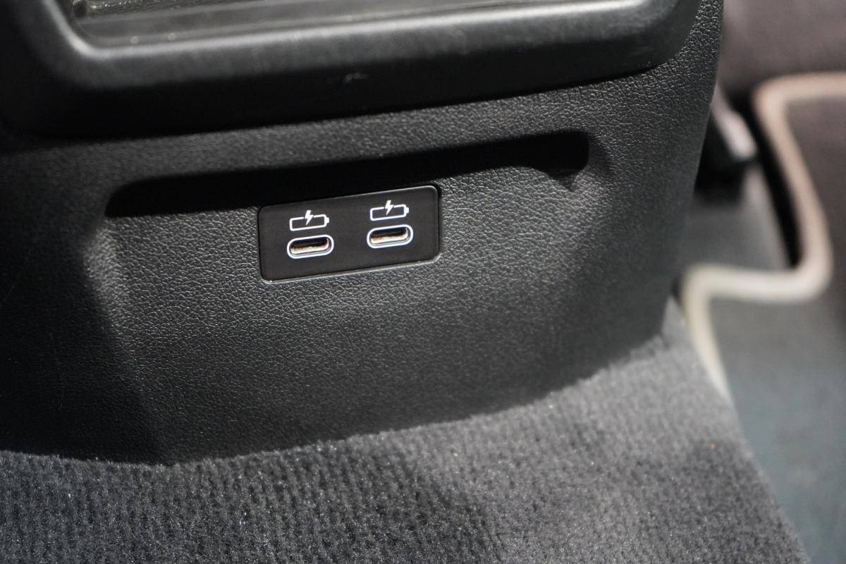 bmw-serie-1-2021-diesel-1496cc