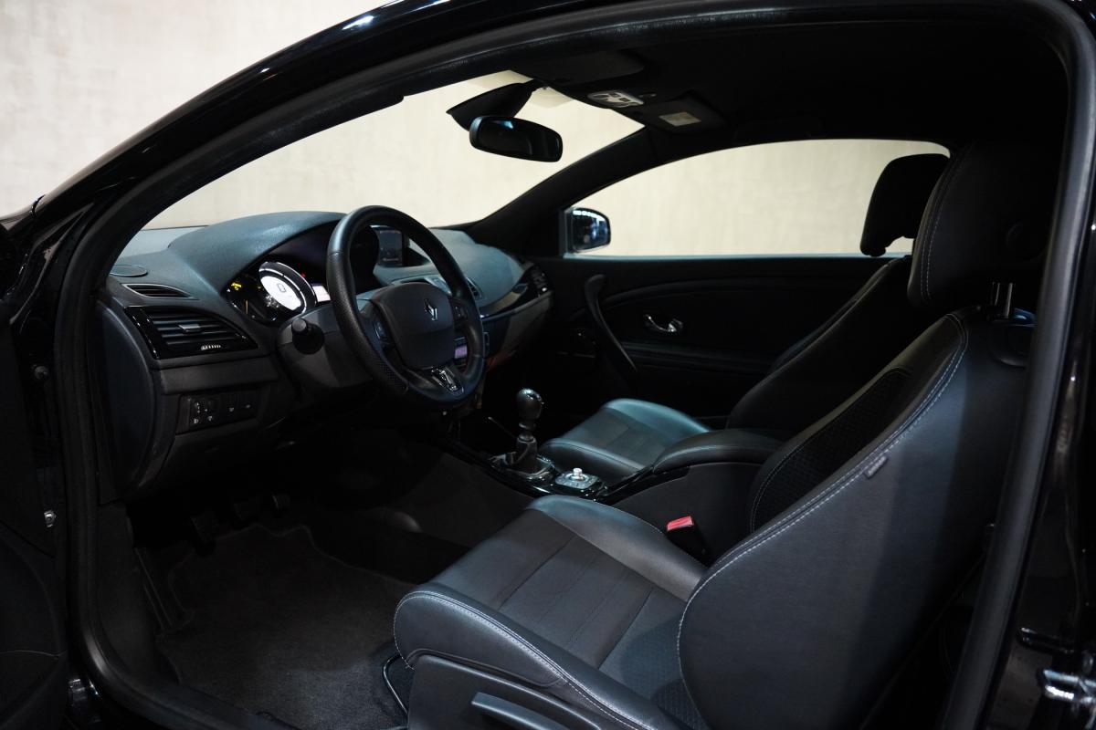 renault-megane-coupe-2015-diesel-1461cc