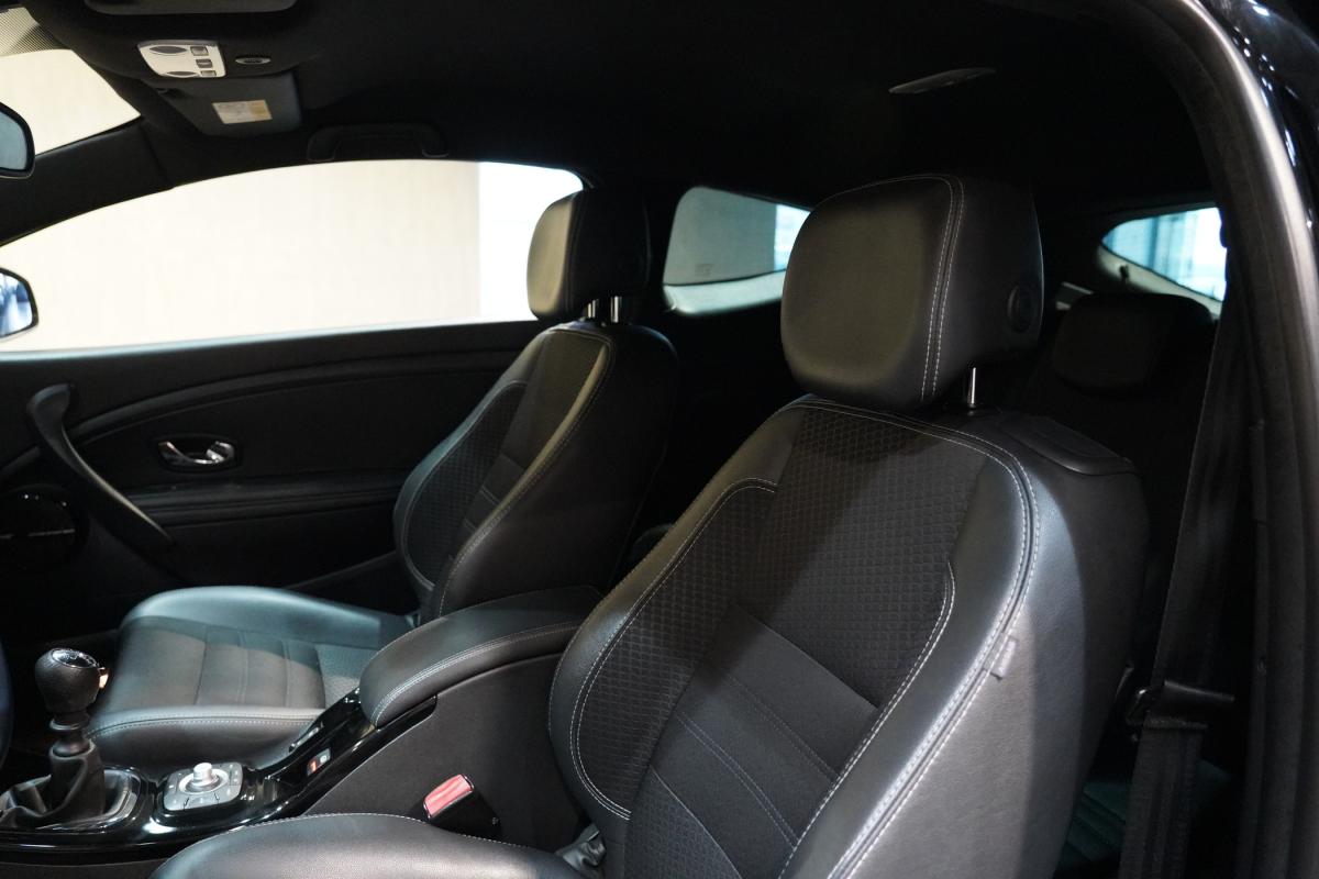 renault-megane-coupe-2015-diesel-1461cc