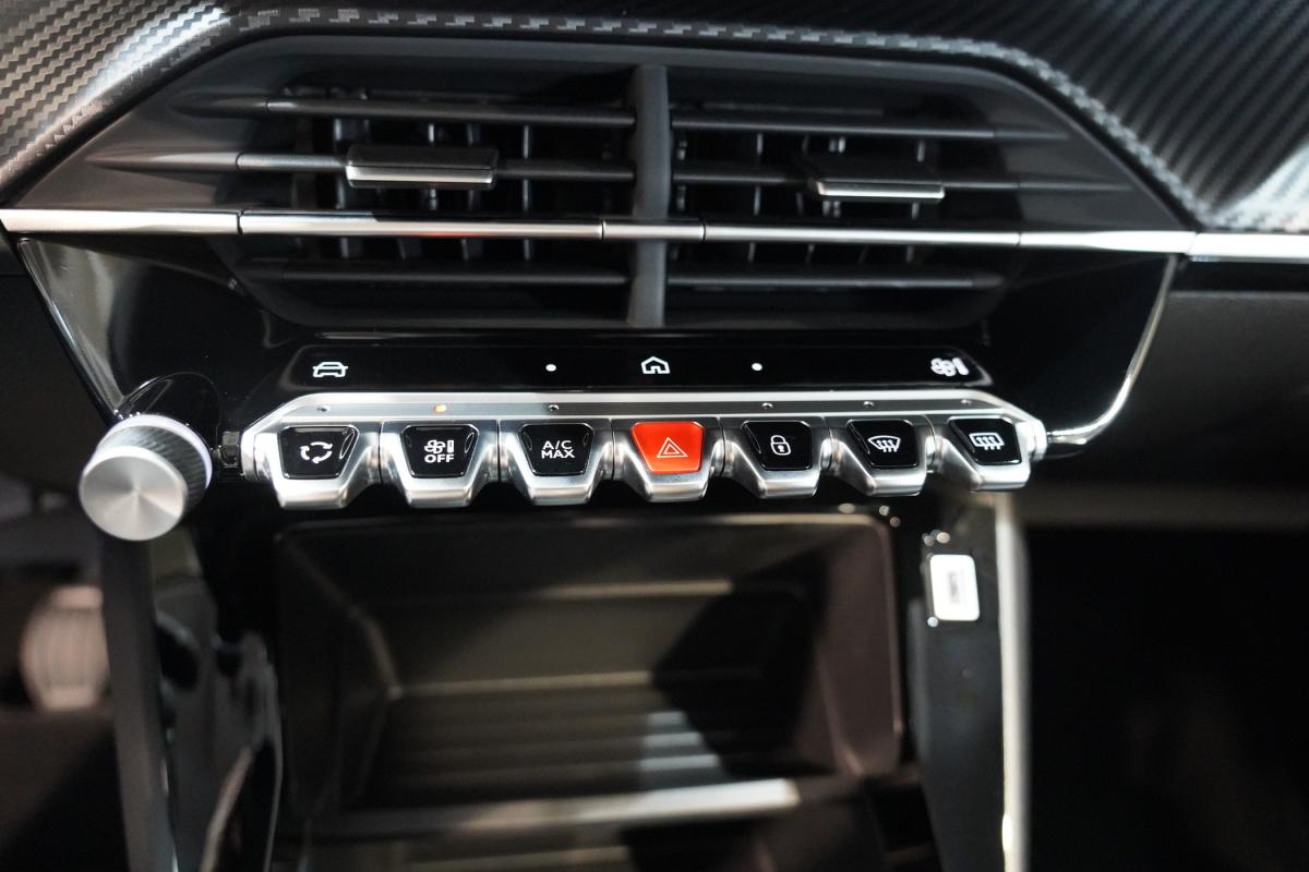 peugeot-208-2025-gasolina-1199cc