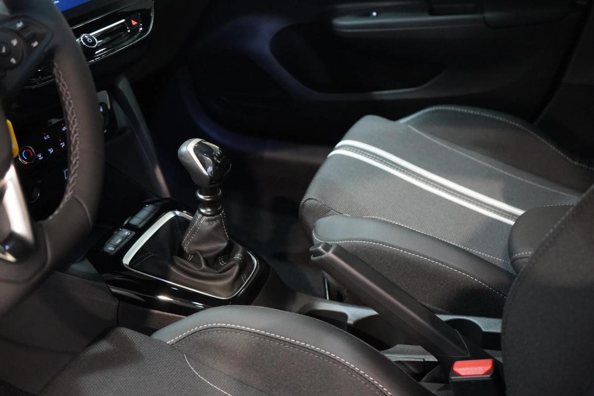 opel-corsa-2026-gasolina-1199cc