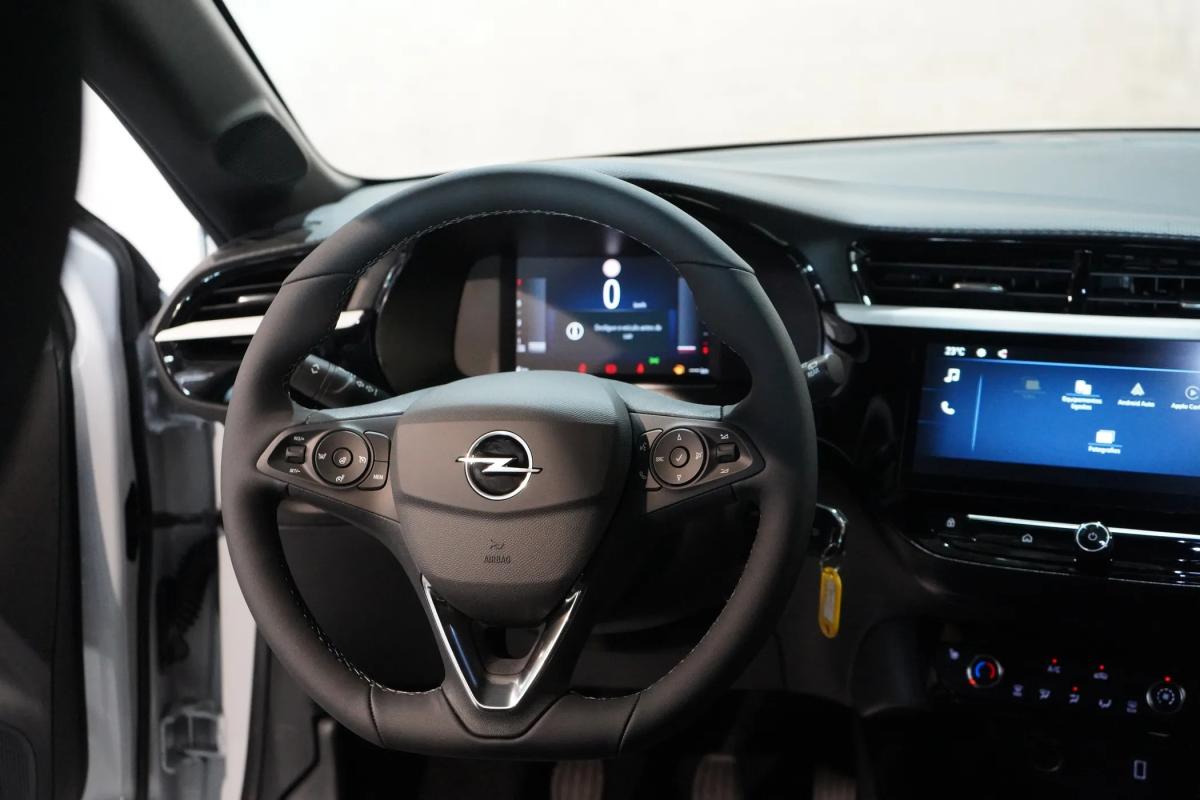 opel-corsa-2026-gasolina-1199cc
