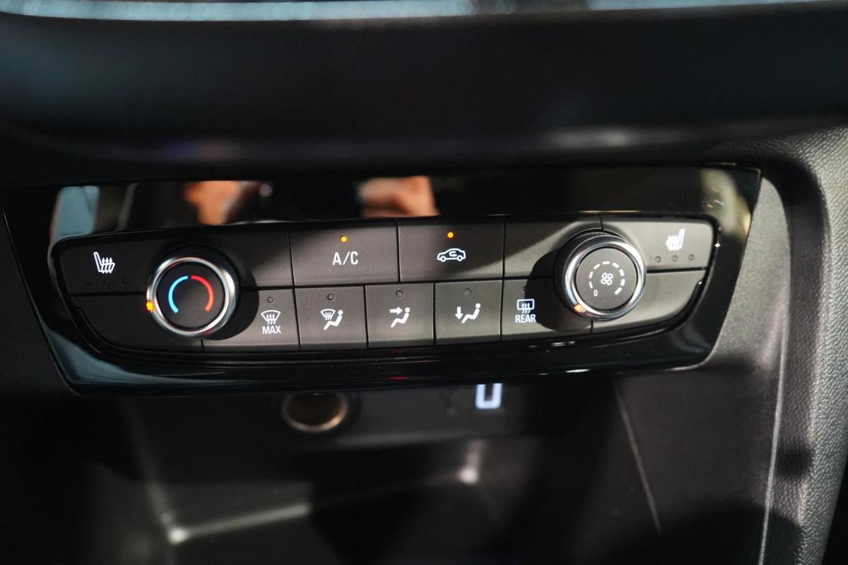 opel-corsa-2025-hibrido-a-gasolina-1199cc