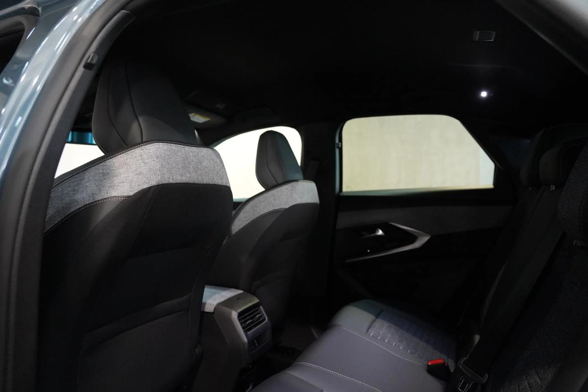 peugeot-3008-2025-hibrido-a-gasolina-1199cc