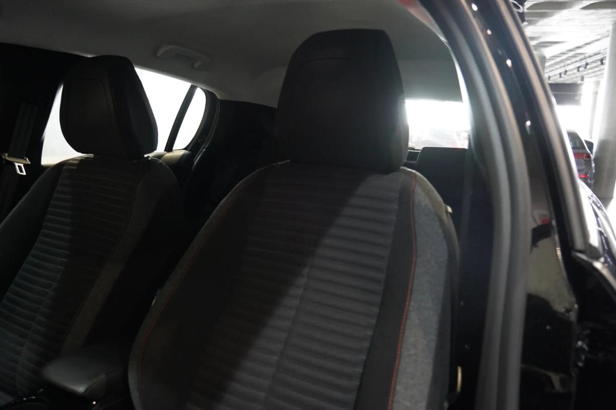 peugeot-208-2020-eletrico-0cc