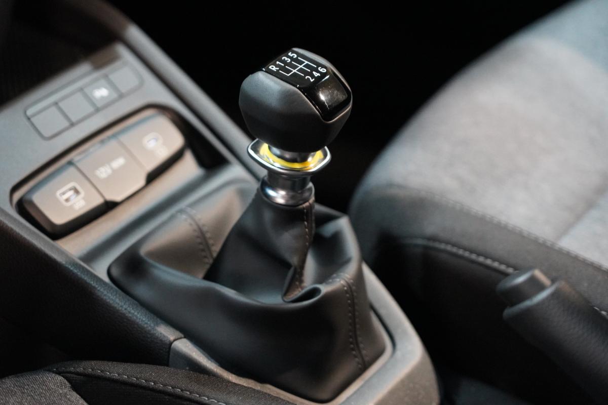 kia-stonic-2026-gasolina-998cc