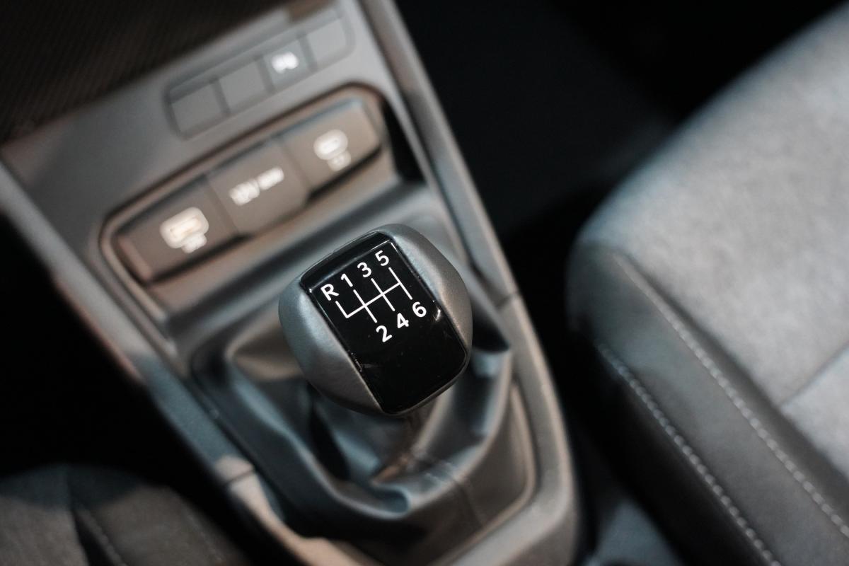 kia-stonic-2026-gasolina-998cc