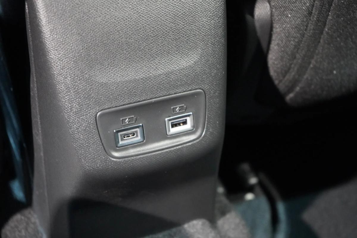 peugeot-2008-2025-hibrido-a-gasolina-1199cc