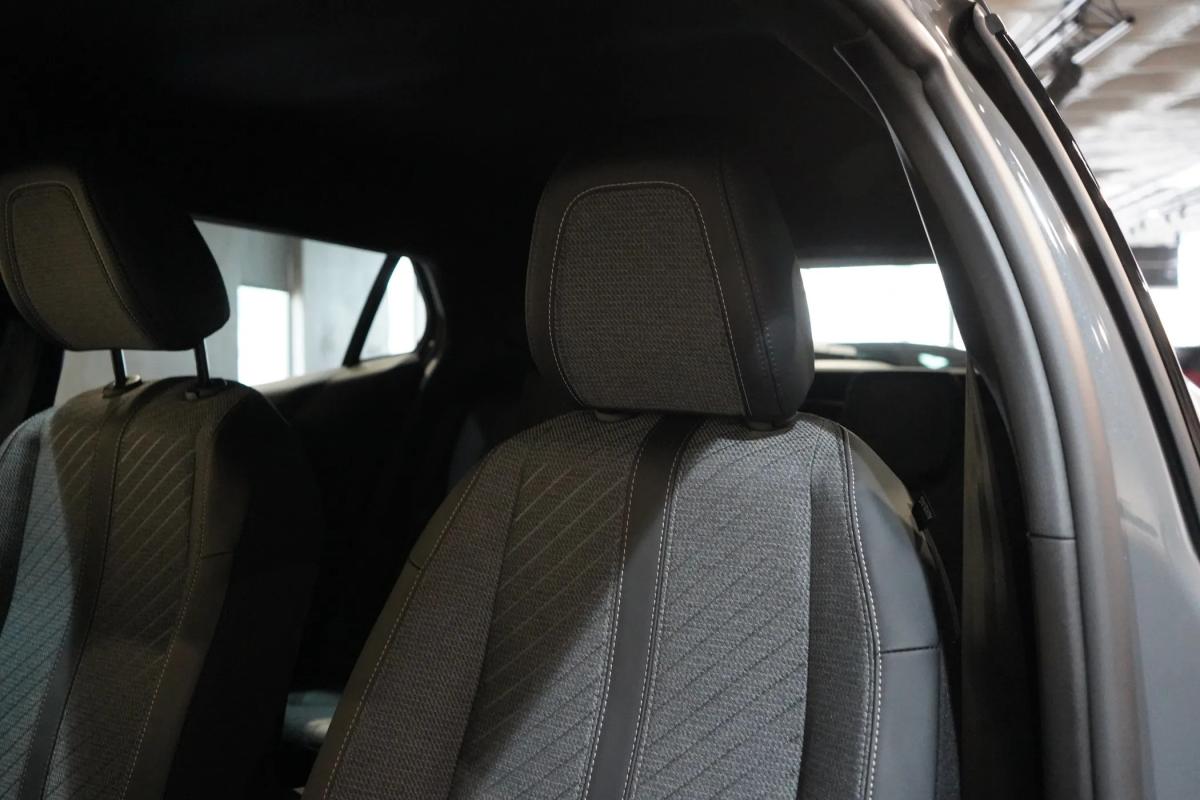 peugeot-2008-2025-hibrido-a-gasolina-1199cc
