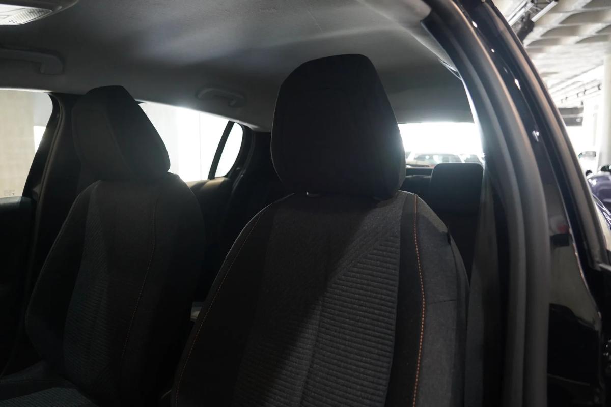 peugeot-208-2026-gasolina-1199cc