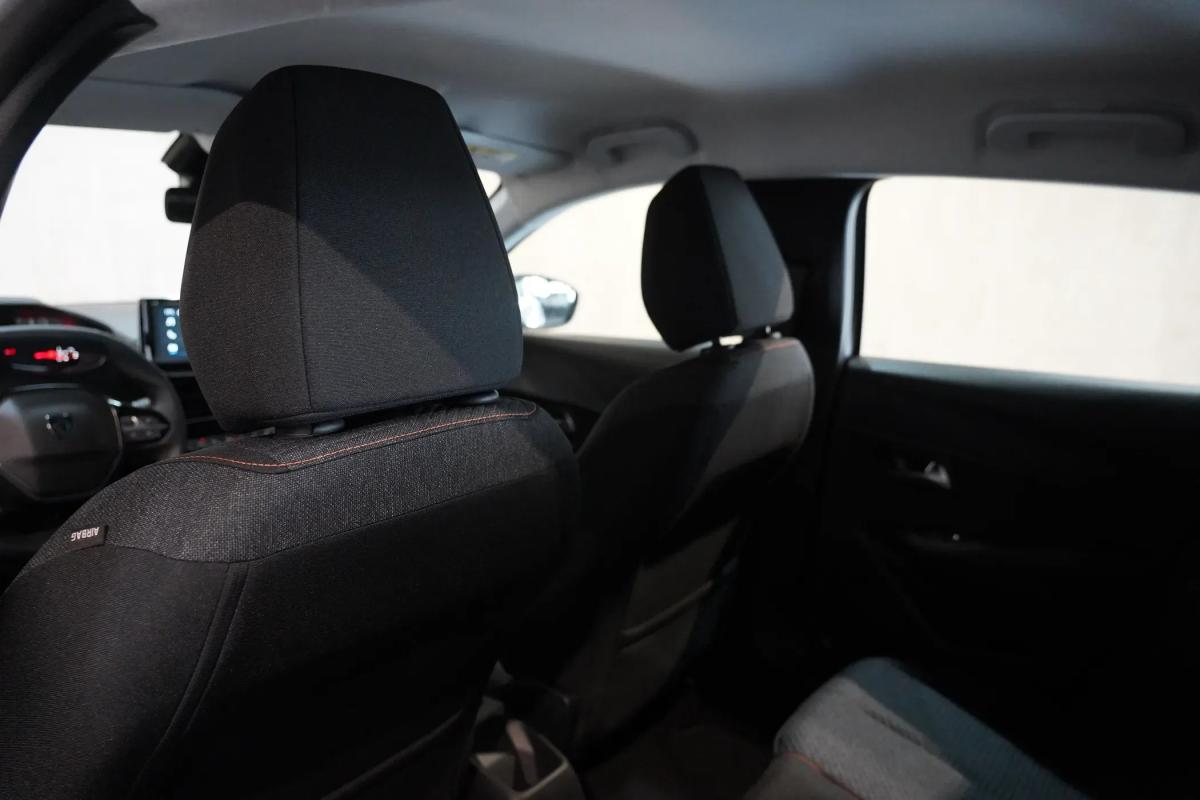 peugeot-208-2026-gasolina-1199cc