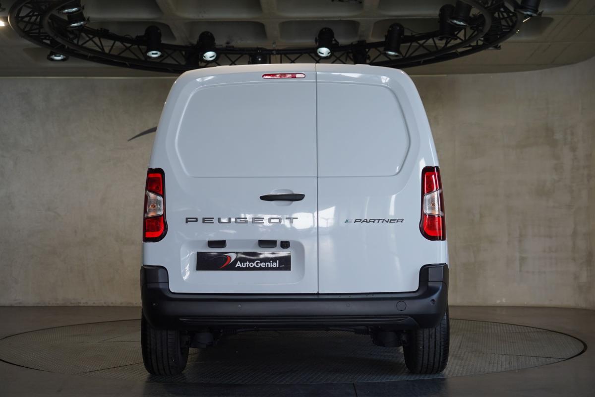 peugeot-partner-2025-diesel-1499cc