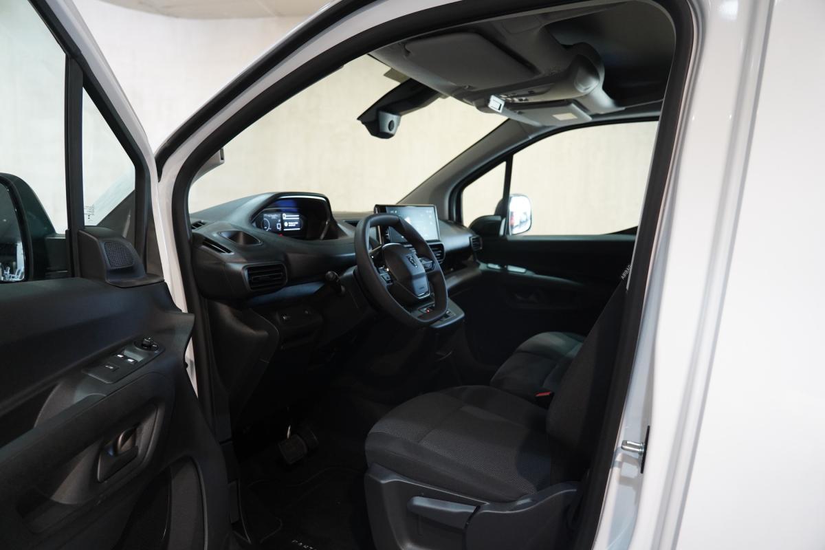 peugeot-partner-2025-diesel-1499cc
