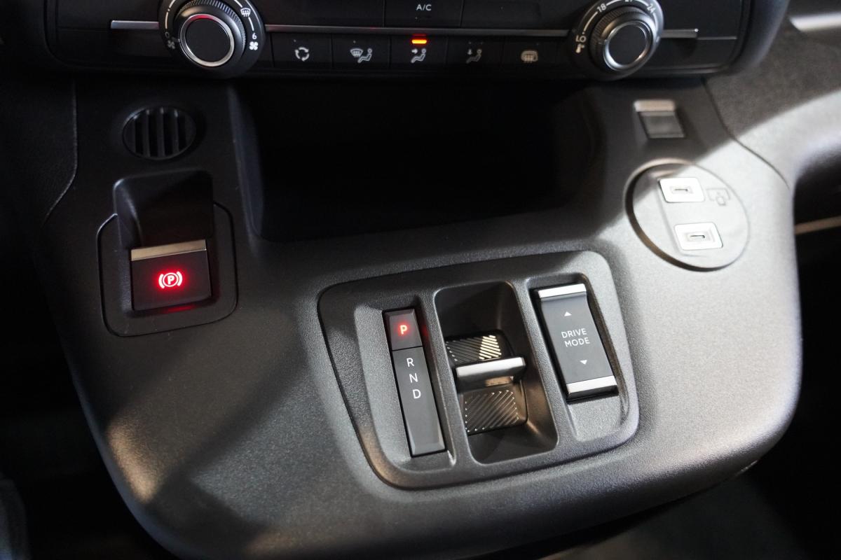 peugeot-partner-2025-diesel-1499cc