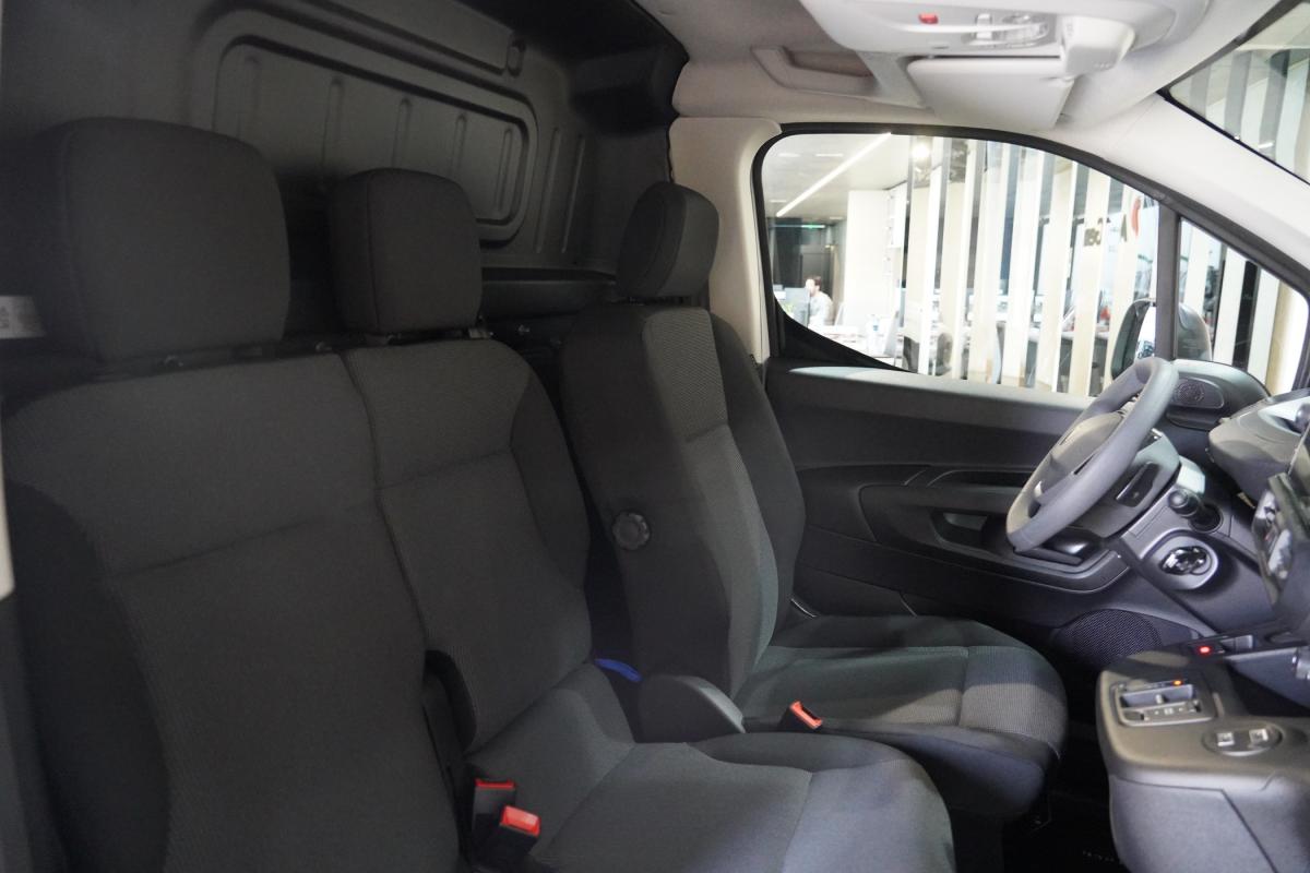 peugeot-partner-2025-diesel-1499cc
