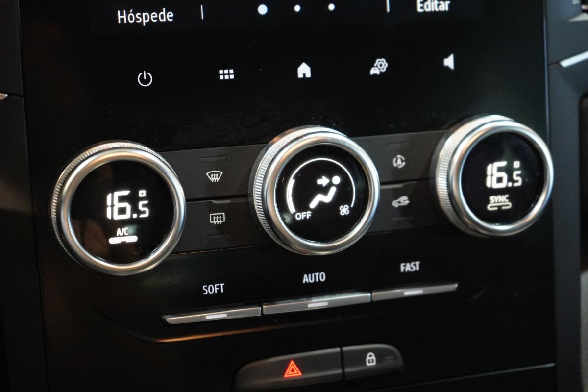 renault-megane-sport-tourer-2021-diesel-1461cc