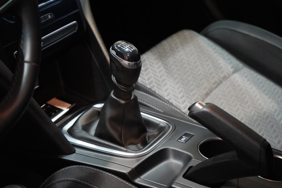 renault-megane-sport-tourer-2021-diesel-1461cc