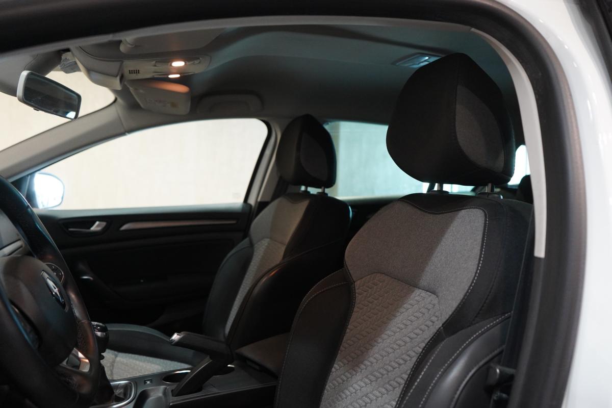renault-megane-sport-tourer-2021-diesel-1461cc