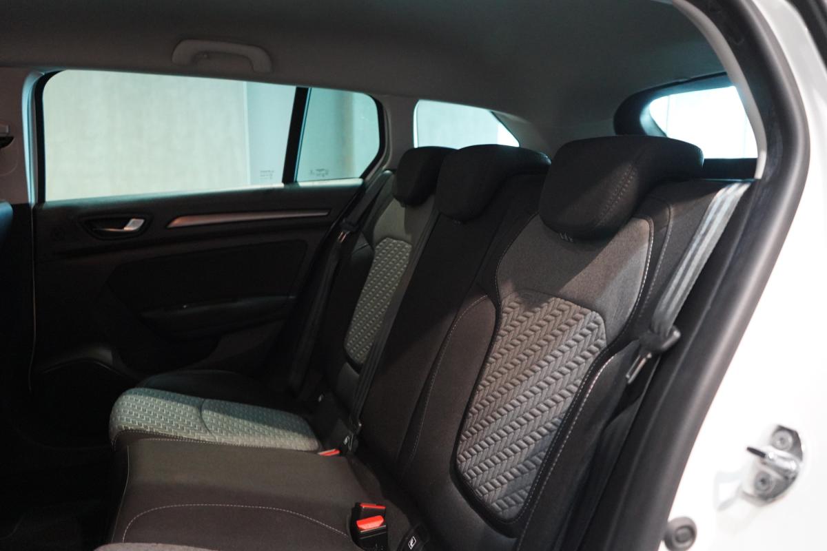 renault-megane-sport-tourer-2021-diesel-1461cc