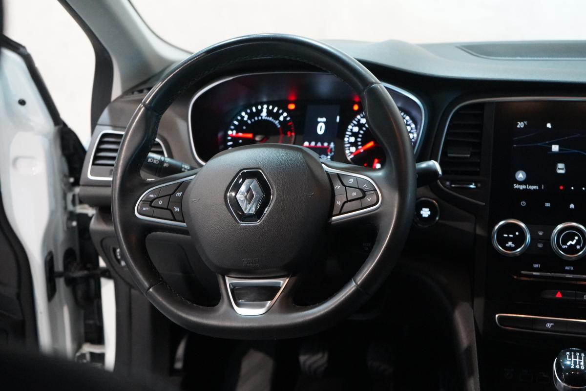 renault-megane-sport-tourer-2021-diesel-1461cc