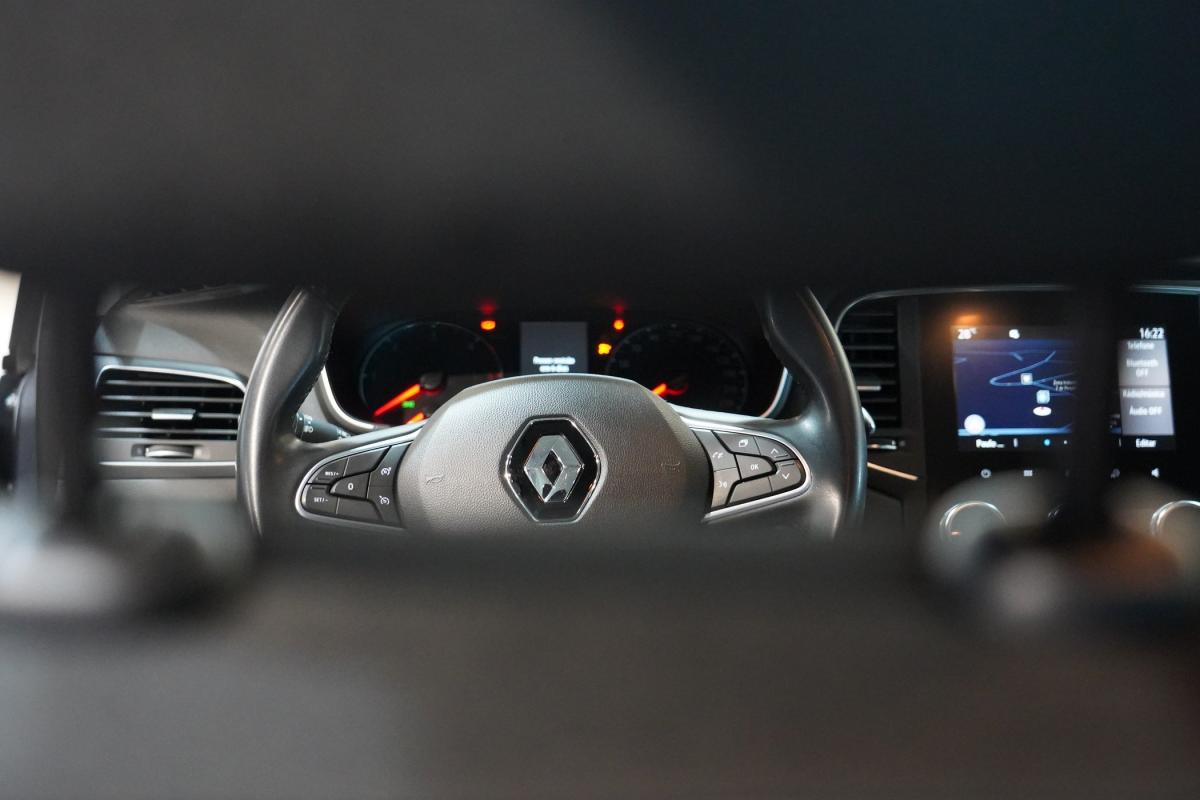renault-megane-sport-tourer-2021-diesel-1461cc