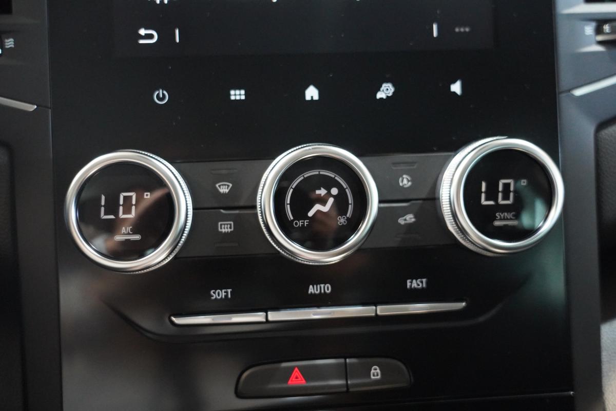 renault-megane-sport-tourer-2021-diesel-1461cc