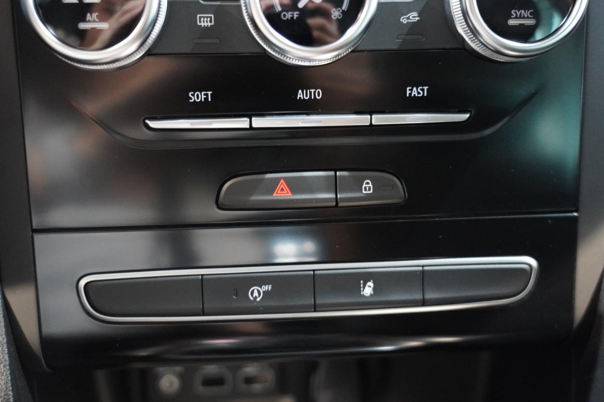 renault-megane-sport-tourer-2021-diesel-1461cc