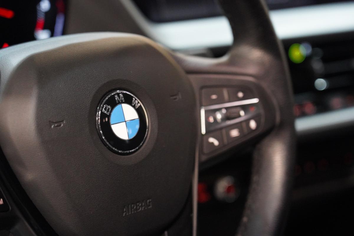 bmw-serie-1-2022-gasolina-1496cc