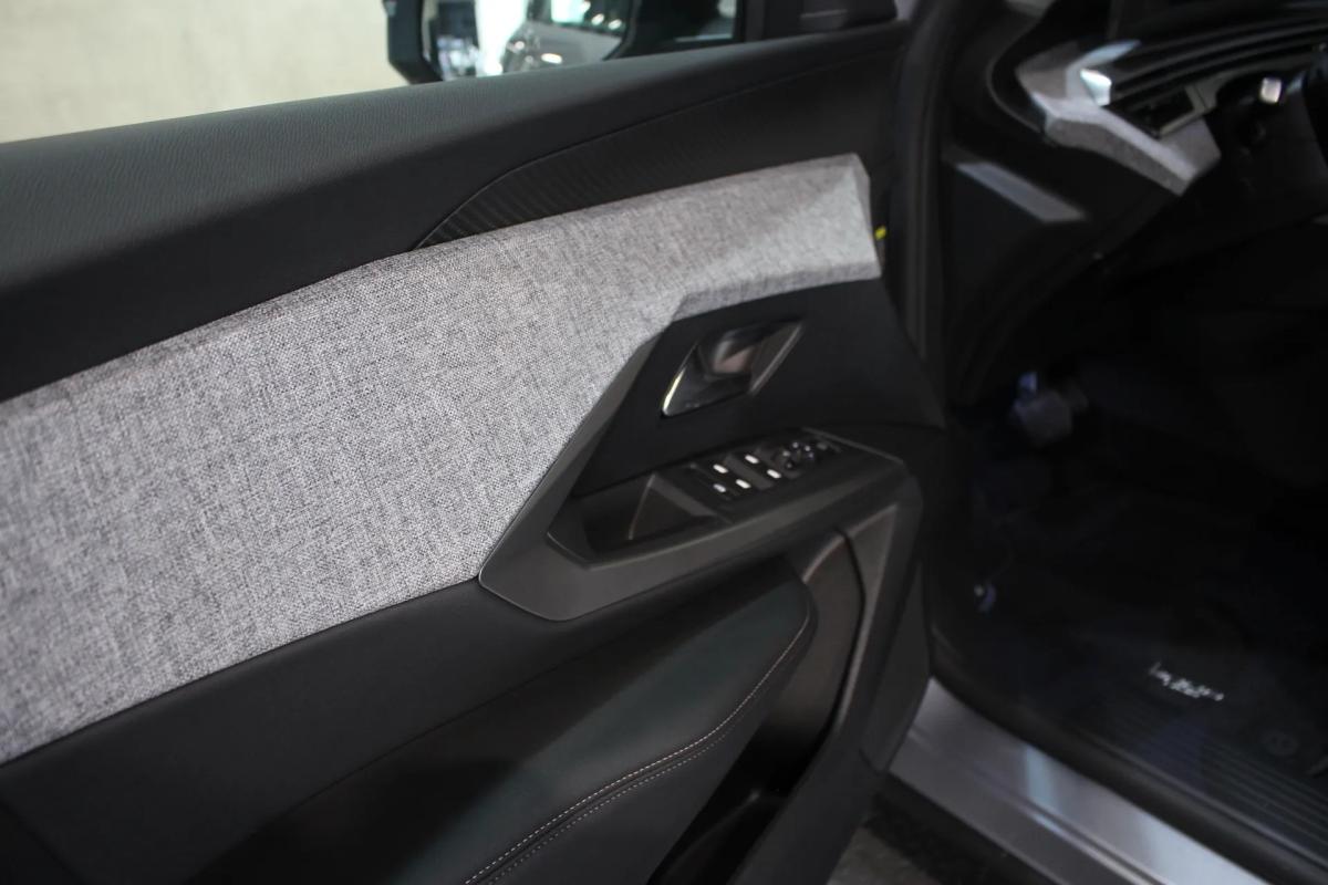 peugeot-3008-2025-hibrido-a-gasolina-1199cc