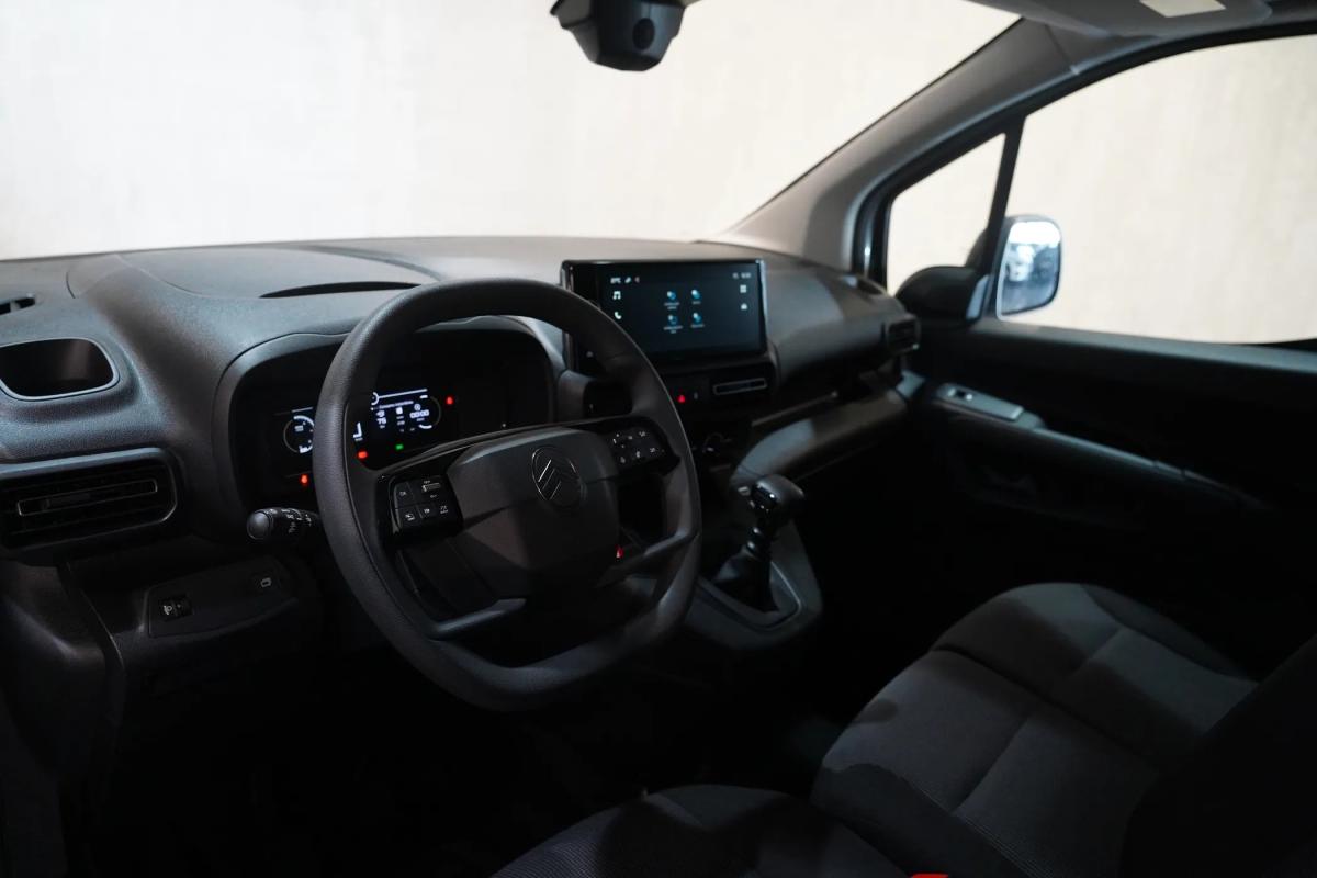 citroen-berlingo-2025-diesel-1499cc