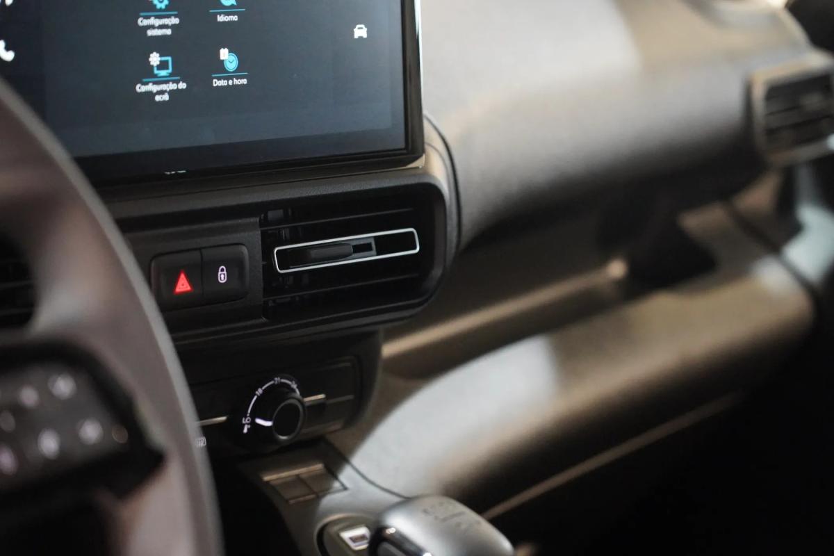 citroen-berlingo-2025-diesel-1499cc