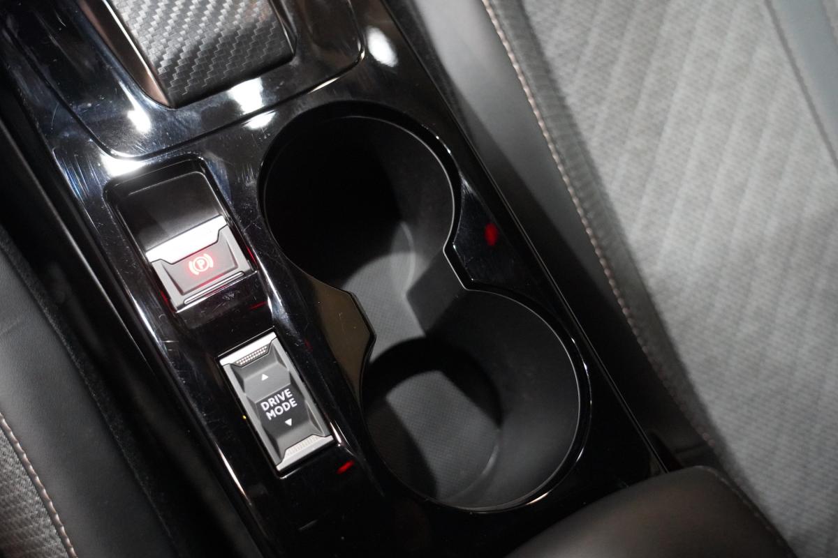 peugeot-2008-2025-hibrido-a-gasolina-1199cc