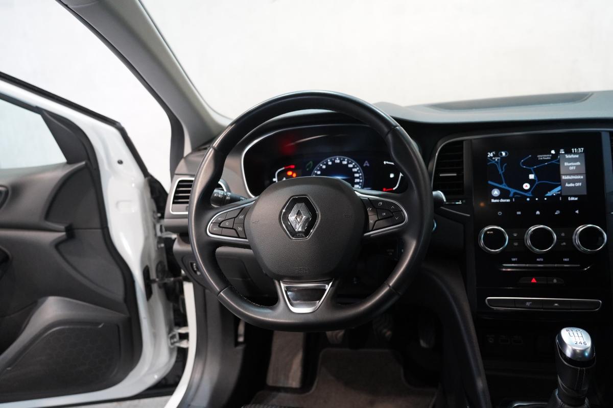 renault-megane-2022-diesel-1461cc