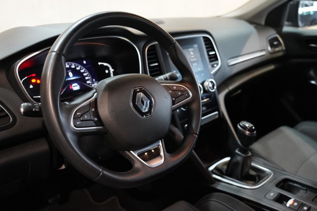renault-megane-2023-diesel-1461cc