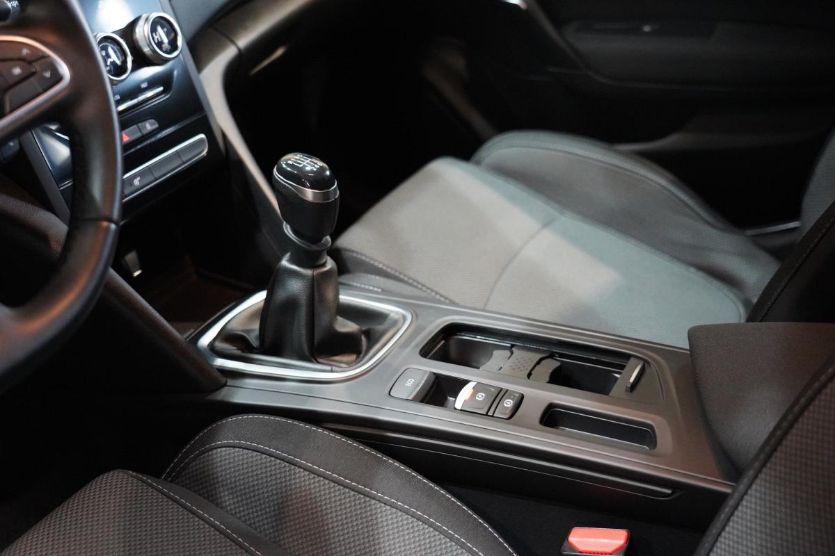 renault-megane-2023-diesel-1461cc