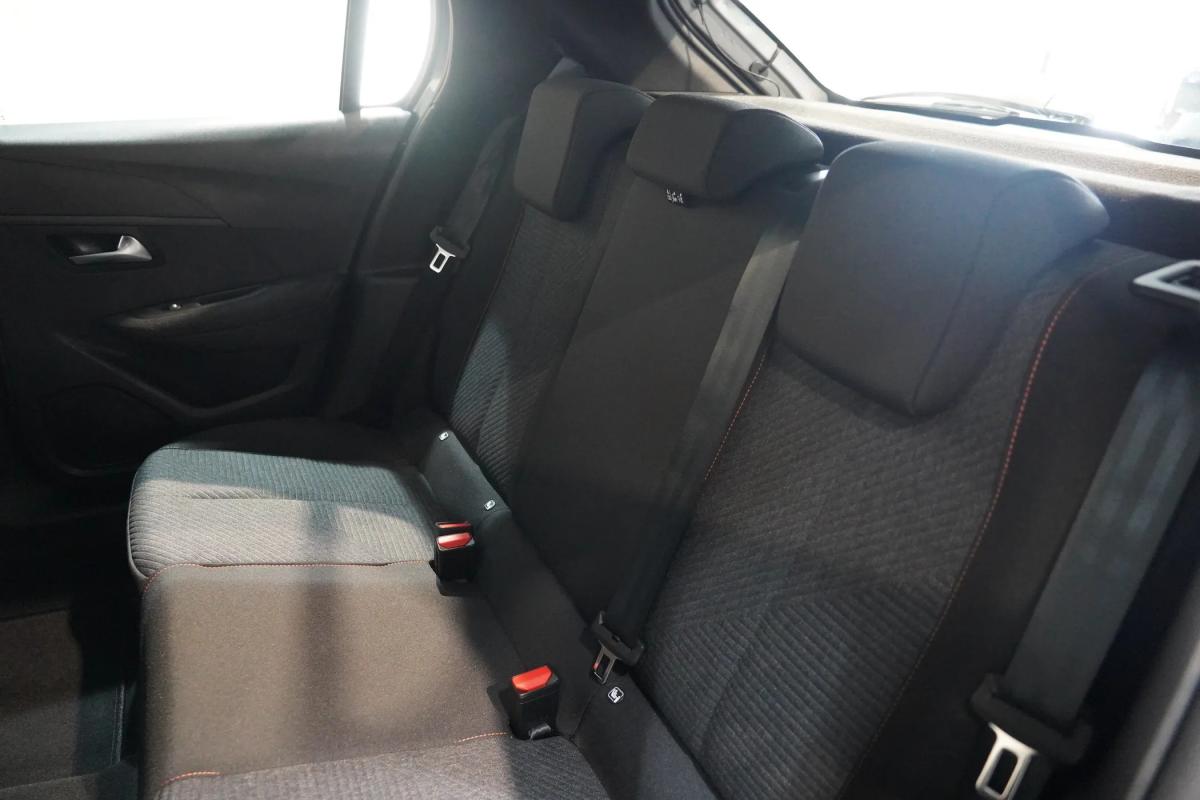 peugeot-208-2025-gasolina-1199cc