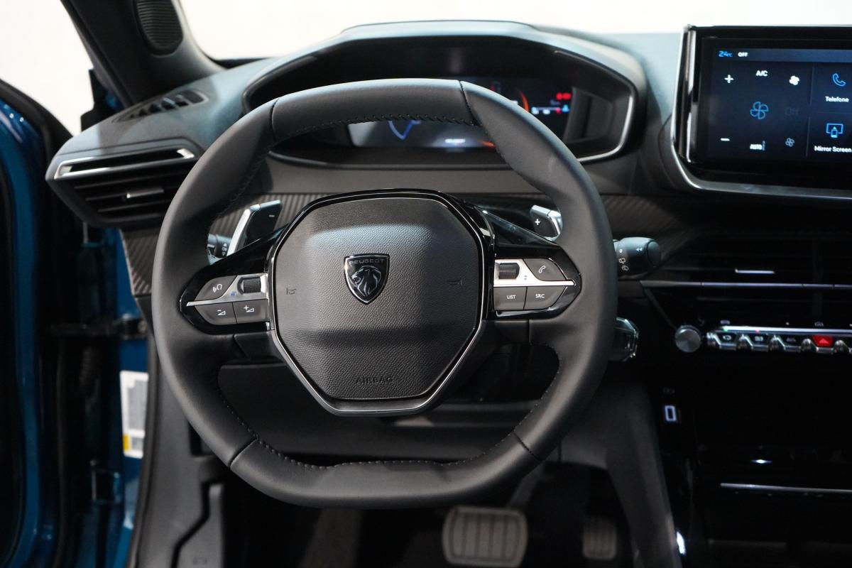 peugeot-2008-2025-gasolina-1199cc